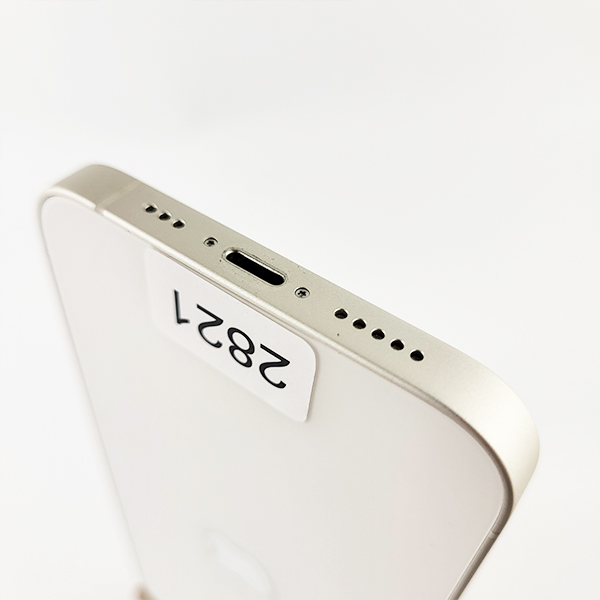Apple iPhone 13 128GB Starlight Б/У №2821 (Стан 8/10)