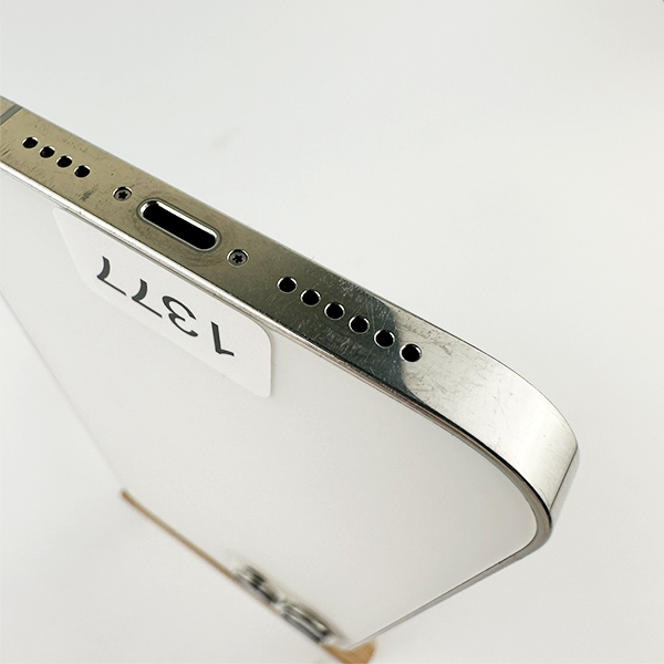 Apple iPhone 12 Pro Max 128GB Silver Б/У №1377 (стан 8/10)