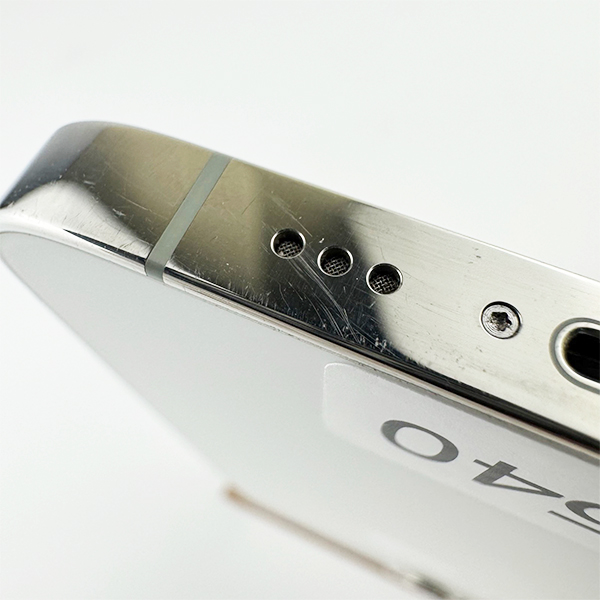 Apple iPhone 12 Pro 256GB Silver Б/У №2540 (Стан 8/10)
