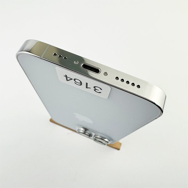 Apple iPhone 14 Pro 128GB Silver Б/У №3164 (Стан 8/10)