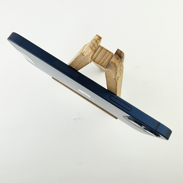 Apple iPhone 12 128GB Blue Б/У №3103 (Стан 7/10)