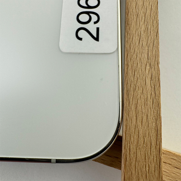 Apple iPhone 12 Pro 256GB Silver Б/У №2963 (Стан 8/10)