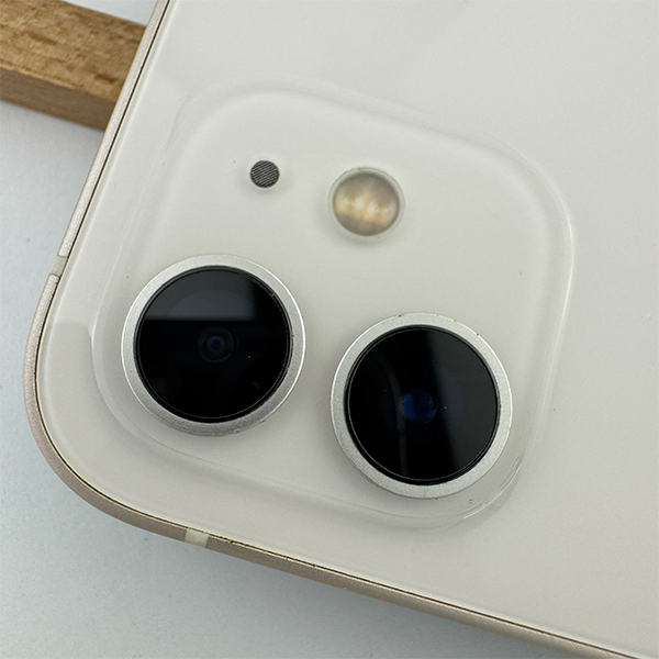 Apple iPhone 12 128GB White Б/У №3280 (Стан 8/10)