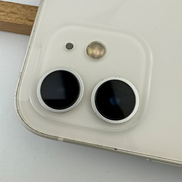 Apple iPhone 12 128GB White Б/У №3265 (Стан 8/10)