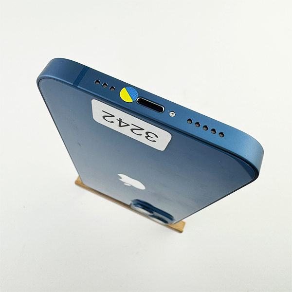 Apple iPhone 13 256GB Blue Б/У №3242 (стан 9/10)