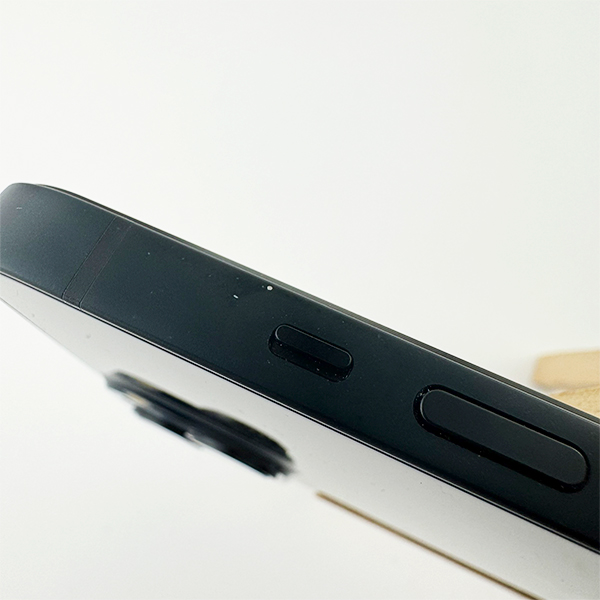 Apple iPhone 13 128GB Midnight Б/У №3013 (Стан 8/10)
