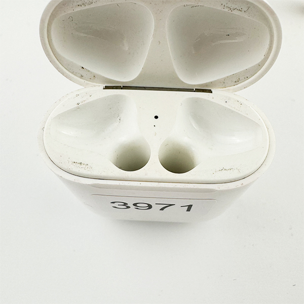Apple AirPods 2 Б/У №3971 (Стан 8/10)