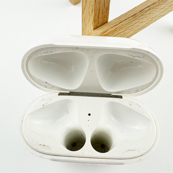 Apple AirPods 2 Б/У №3971 (Стан 8/10)