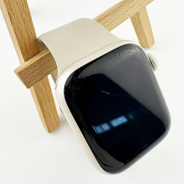 Apple Watch Series 8 41mm Starlight Б/У №3979 (Стан 7/10)