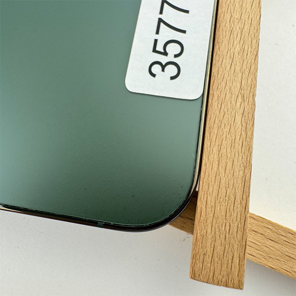 Apple iPhone 13 Pro 128GB Alpine Green Б/У №3577 (Стан 8/10)