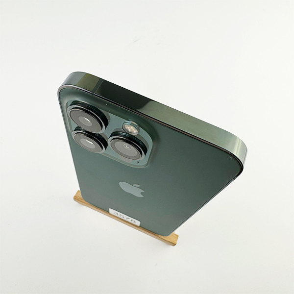 Apple iPhone 13 Pro 128GB Alpine Green Б/У №3578 (Стан 8/10)