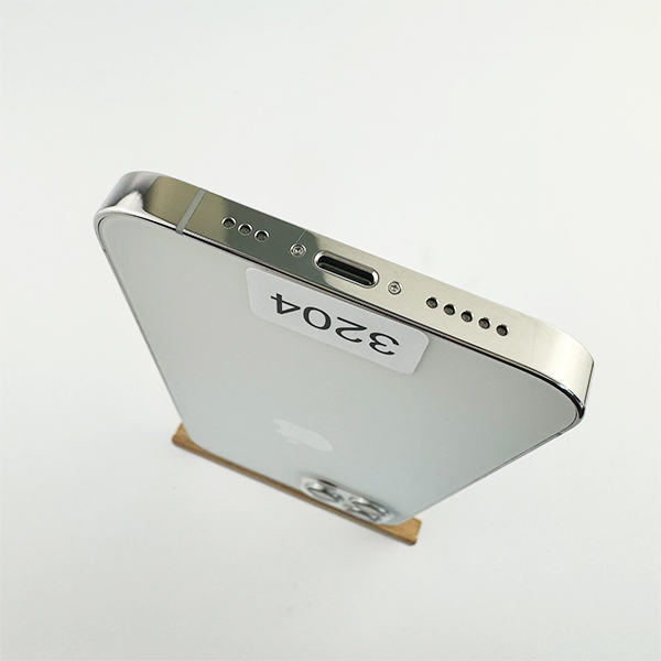 Apple iPhone 12 Pro 256GB Silver Б/У №3204 (Стан 8/10)