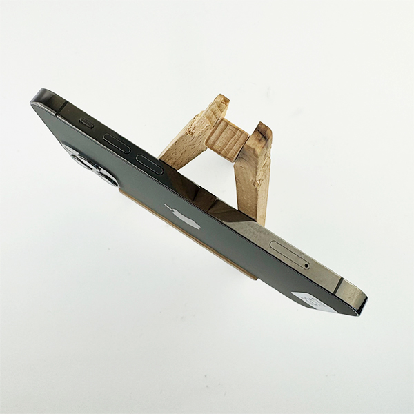 Apple iPhone 12 Pro 128GB Graphite Б/У №3213 (Стан 8/10)