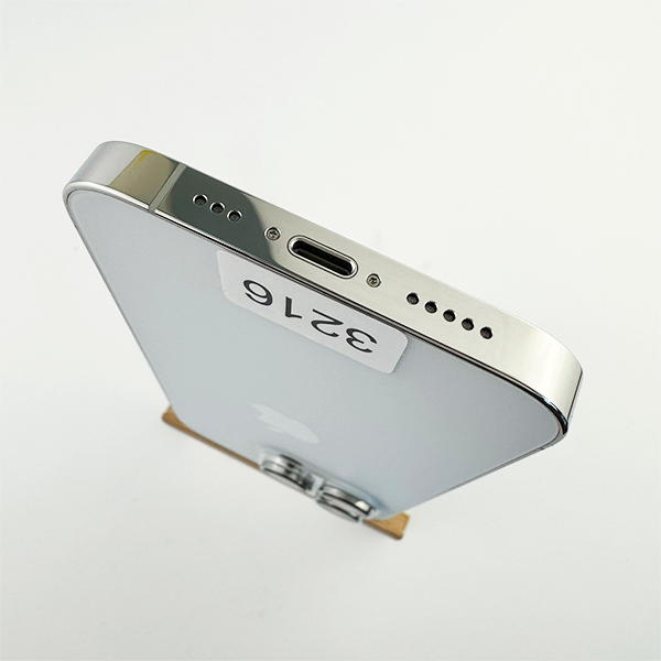 Apple iPhone 14 Pro 128GB Silver Б/У №3216 (Стан 9/10)