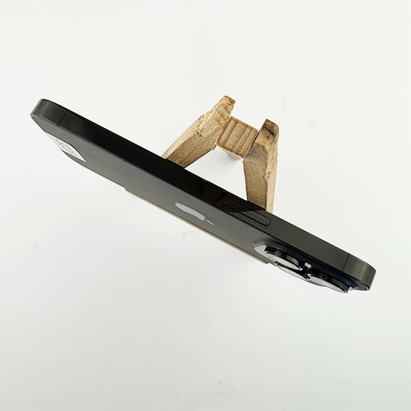 Apple iPhone 14 Pro 128GB Space Black Б/У №3226 (Стан 8/10)