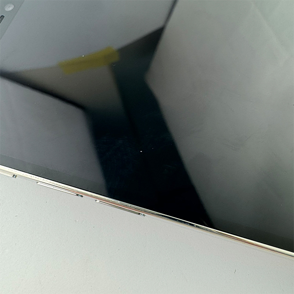 Apple iPhone 12 Pro 256GB Silver Б/У №3200 (Стан 8/10)