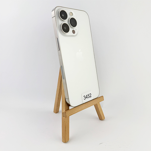 Apple iPhone 13 Pro 256GB Silver Б/У №3452 (стан 8/10)