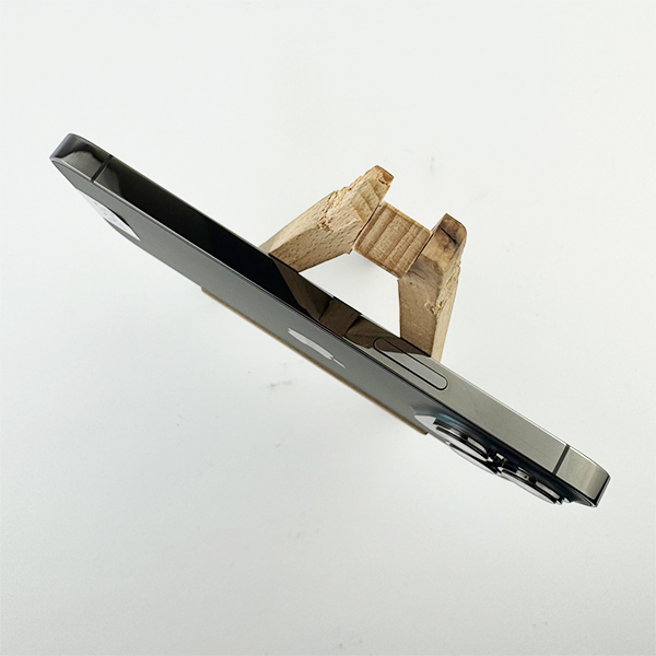 Apple iPhone 13 Pro 256GB Graphite Б/У №3150 (Стан 8/10)