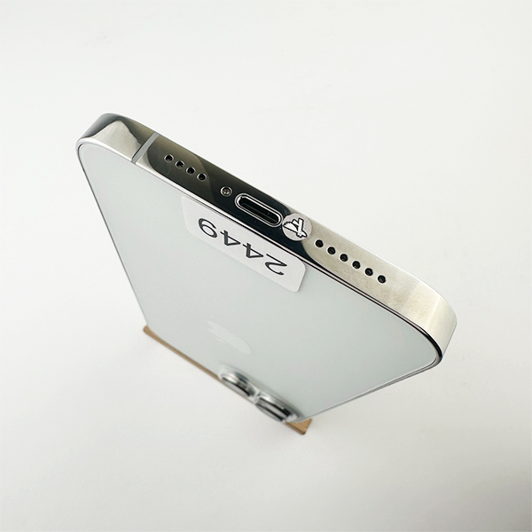Apple iPhone 13 Pro Max 128GB Silver Б/У №2449 (стан 8/10)