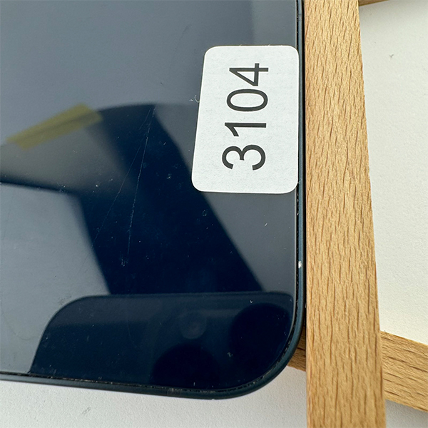 Apple iPhone 13 128GB Midnight Б/У №3104 (Стан 7/10)