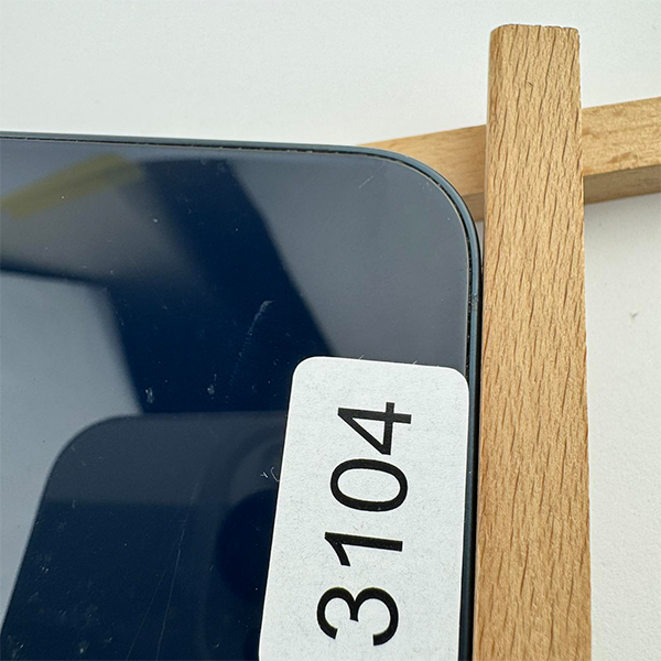Apple iPhone 13 128GB Midnight Б/У №3104 (Стан 7/10)